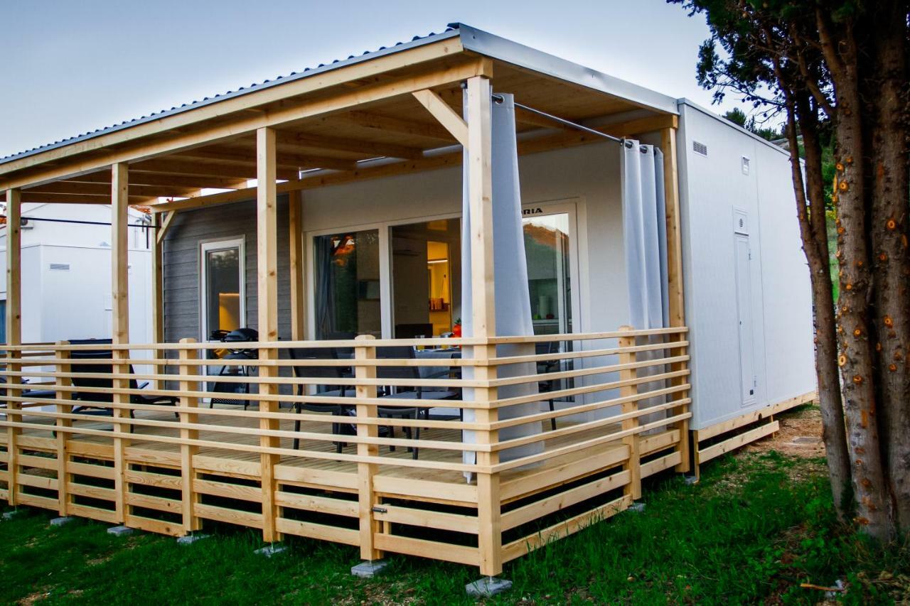 Adrijela Mobile Home เยเซรา ภายนอก รูปภาพ