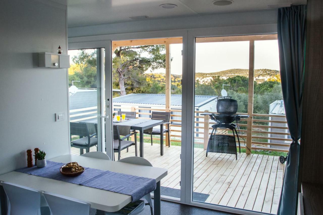 Adrijela Mobile Home เยเซรา ภายนอก รูปภาพ